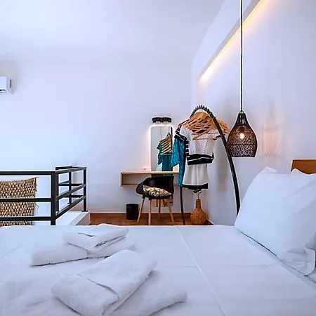 Gaia Luxury Loft Aparthotel 4*